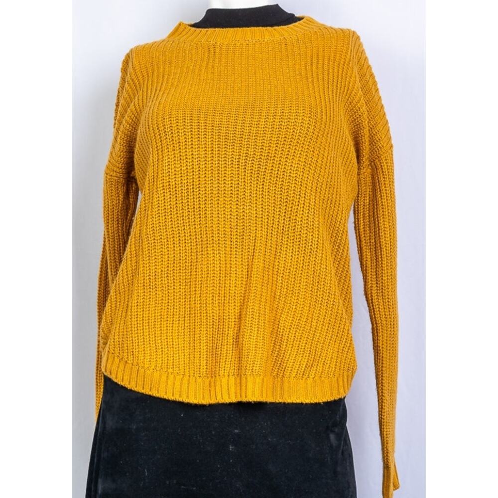 SO by Kohl's Golden Orange long sleeve pullover sweater sz Small